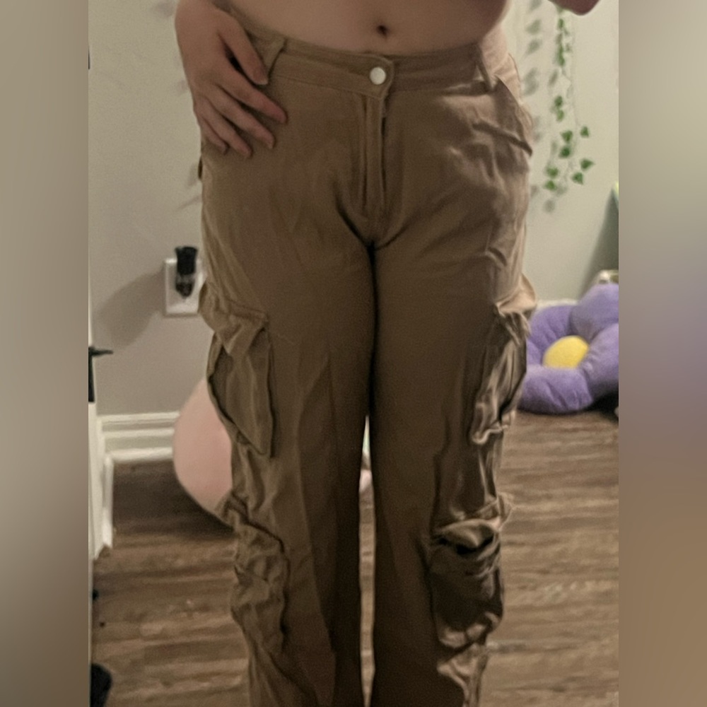 Dark khaki cargo jeans